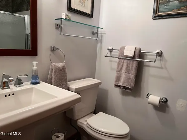 $652,000 | 17 Hawkins Lane, Horicon, NY 12815