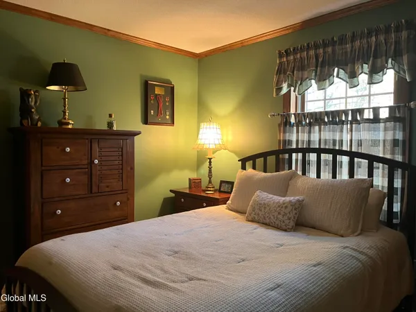 $652,000 | 17 Hawkins Lane, Horicon, NY 12815