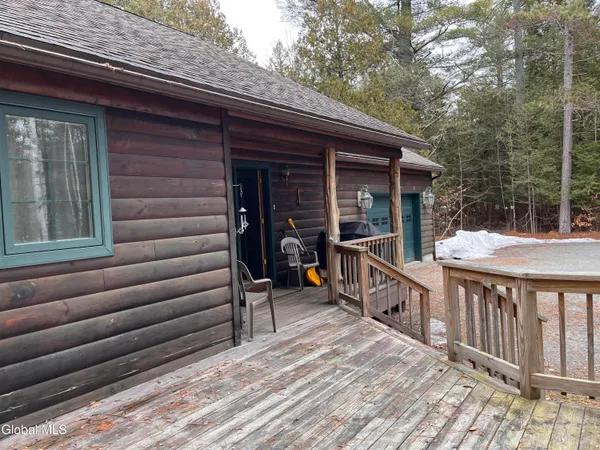 $652,000 | 17 Hawkins Lane, Horicon, NY 12815