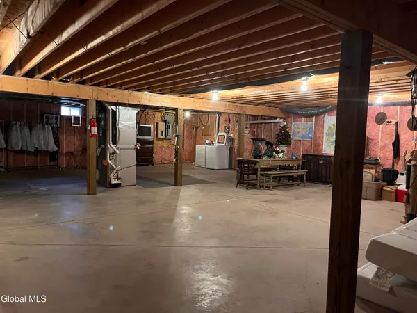 $652,000 | 17 Hawkins Lane, Horicon, NY 12815