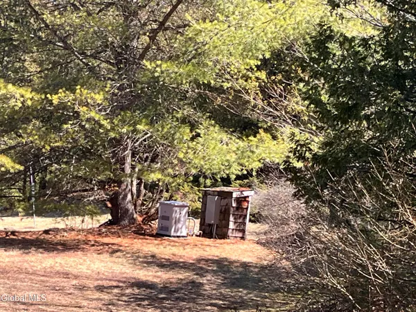 $652,000 | 17 Hawkins Lane, Horicon, NY 12815