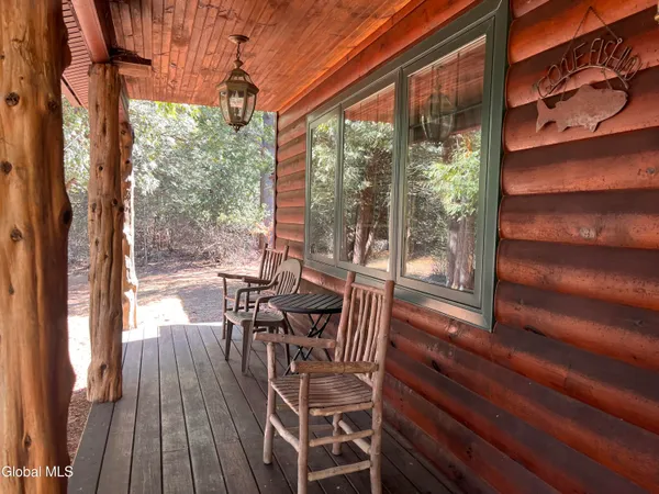 $652,000 | 17 Hawkins Lane, Horicon, NY 12815