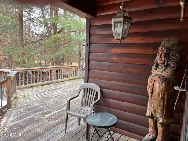 $652,000 | 17 Hawkins Lane, Horicon, NY 12815