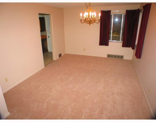 836 Irwin Run Road West Mifflin, PA 15122 - Photo 4 of 18 Dining Room. 14x11