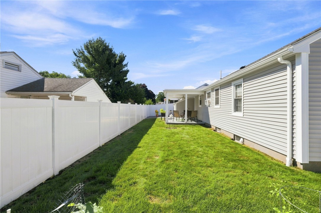 200 Rowe Avenue Pawtucket, RI 02861 - Photo 31 of 32 Gallery Image 31