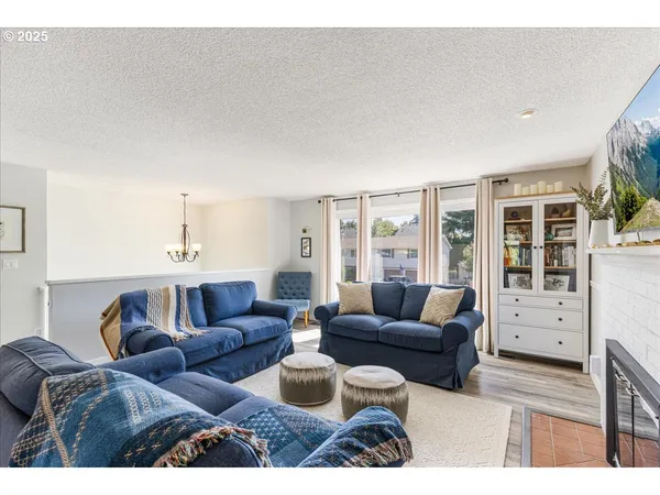 $615,000 | 18741 Allegheny Drive, Oregon City, OR 97045