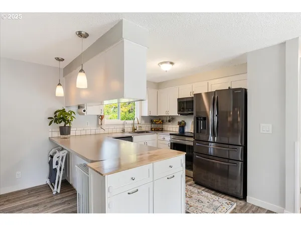 $615,000 | 18741 Allegheny Drive, Oregon City, OR 97045