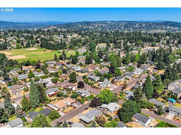 $615,000 | 18741 Allegheny Drive, Oregon City, OR 97045