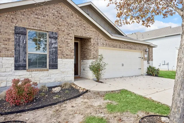 $385,000 | 801 Vaughn Street, Georgetown, TX 78628