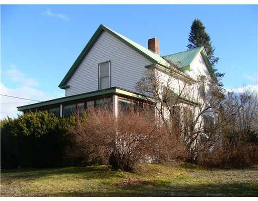 68 East Oxford Road Paris, ME 04281 - Photo 21 of 23 Exterior Front.