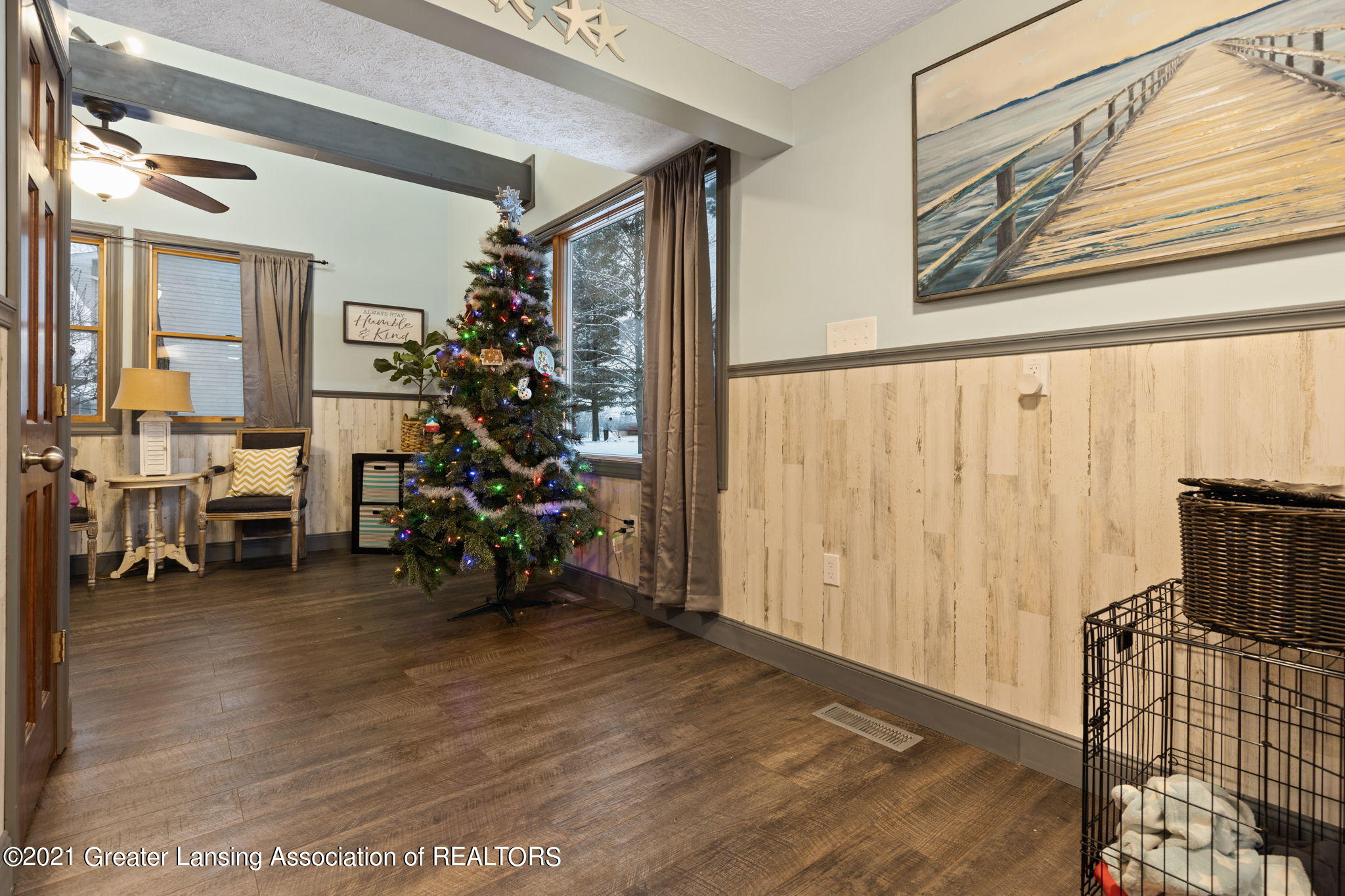 14645 Airport Road Lansing, MI 48906 - Photo 13 of 35 Den
