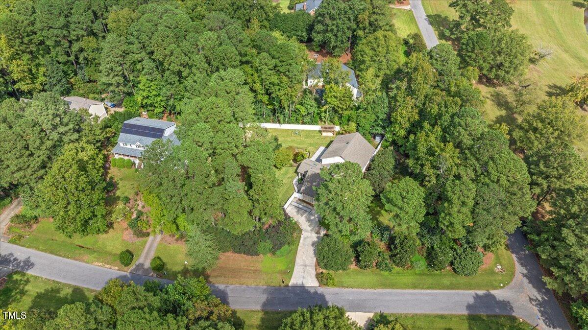 5237 Leiden Lane Raleigh, NC 27606 - Photo 12 of 60 12-- 59