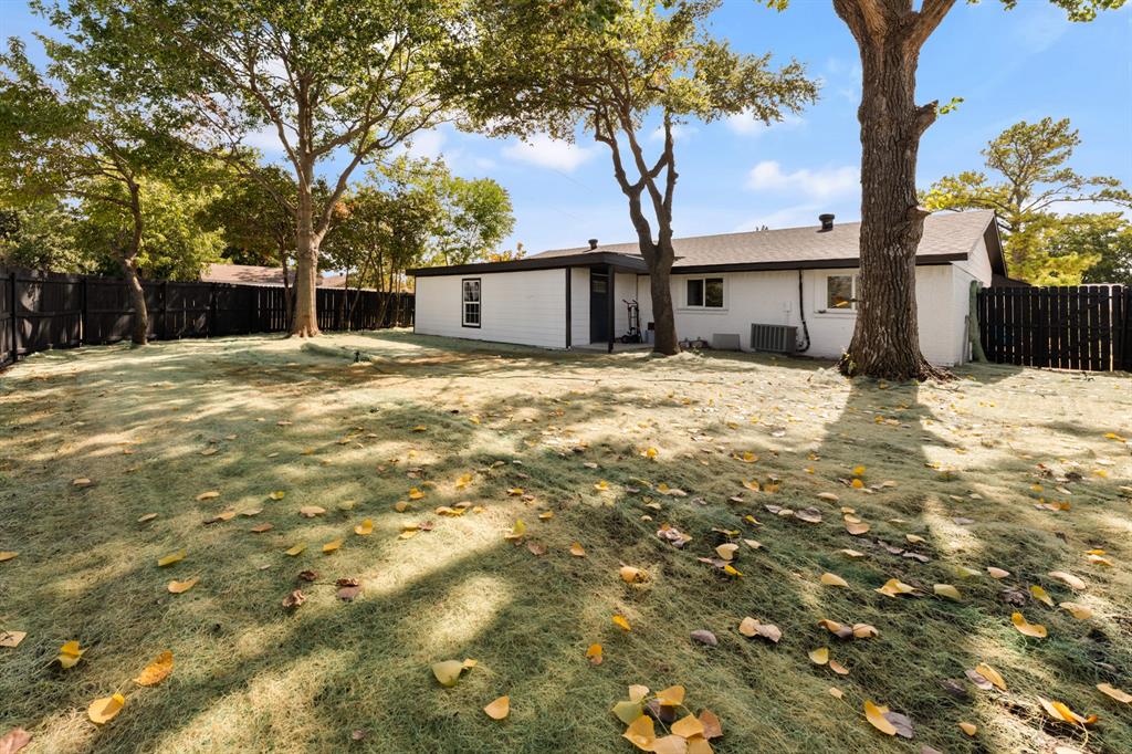 4910 Frontier Road Garland, TX 75043 - Photo 2 of 21 Gallery Image 2