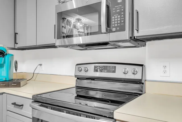 $305,000 | 4321 Parker Road, Fort Gratiot, MI 48059