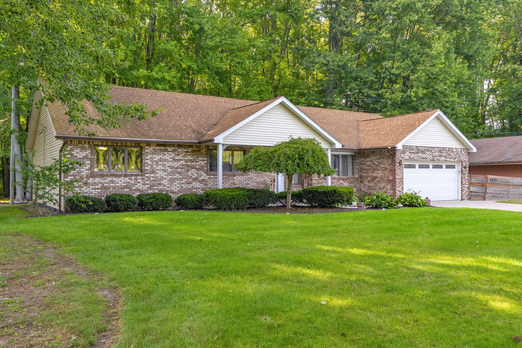 4321 Parker Road Fort Gratiot, MI 48059 - Photo 5 of 49 5-web-or-mls-DSC06091