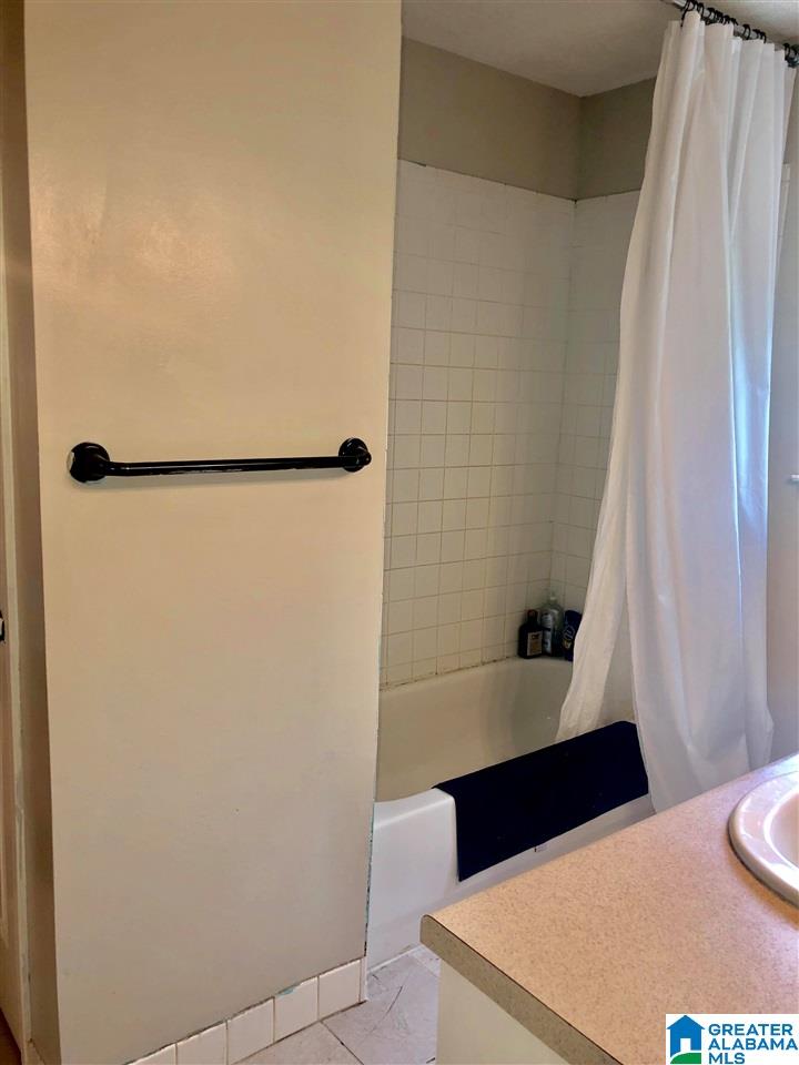 3316 Sunniroc Road Birmingham, AL 35210 - Photo 18 of 21