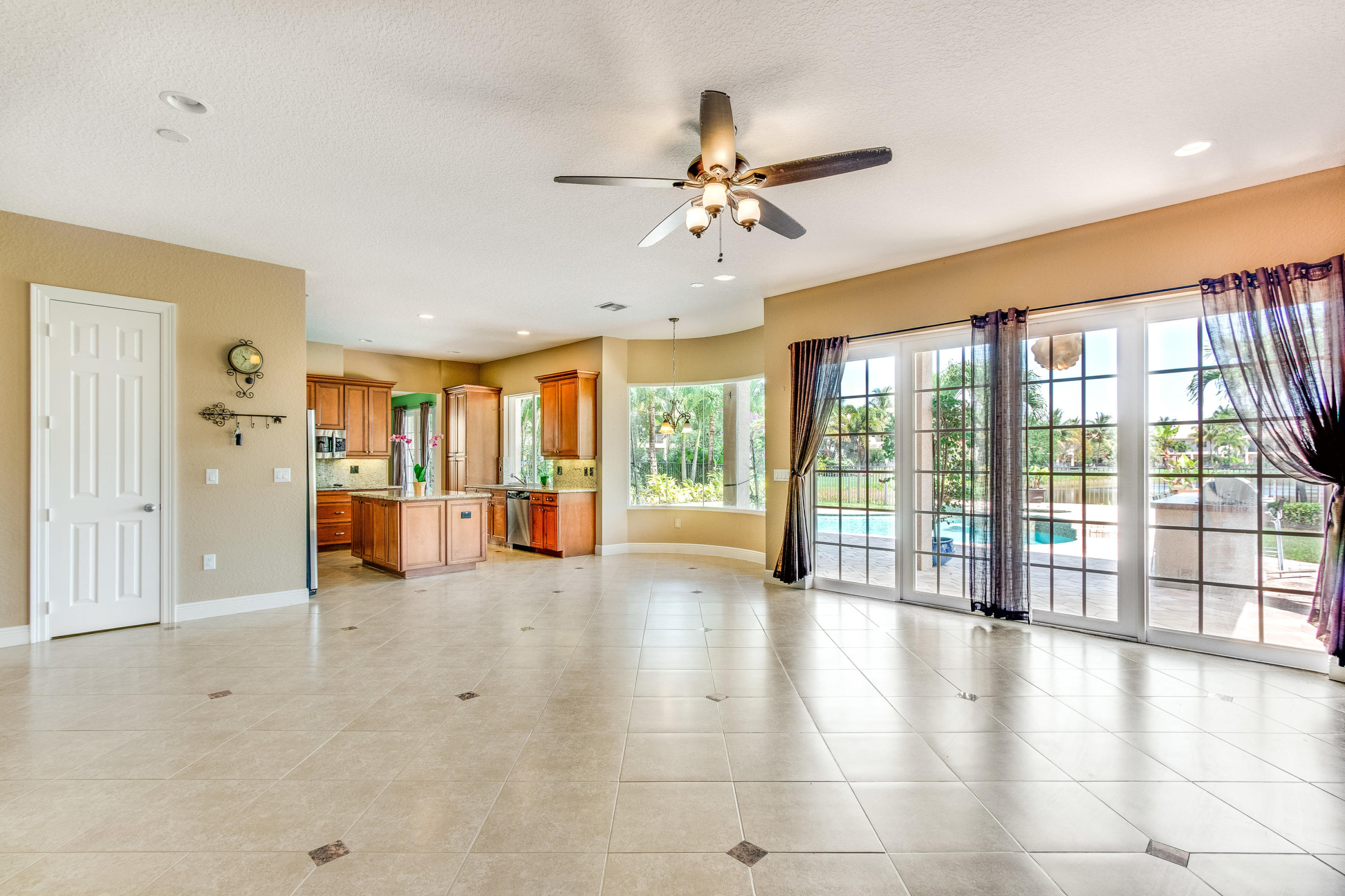 11054 Misty Ridge Way Boynton Beach, FL 33473 - Photo 16 of 75 Family Room