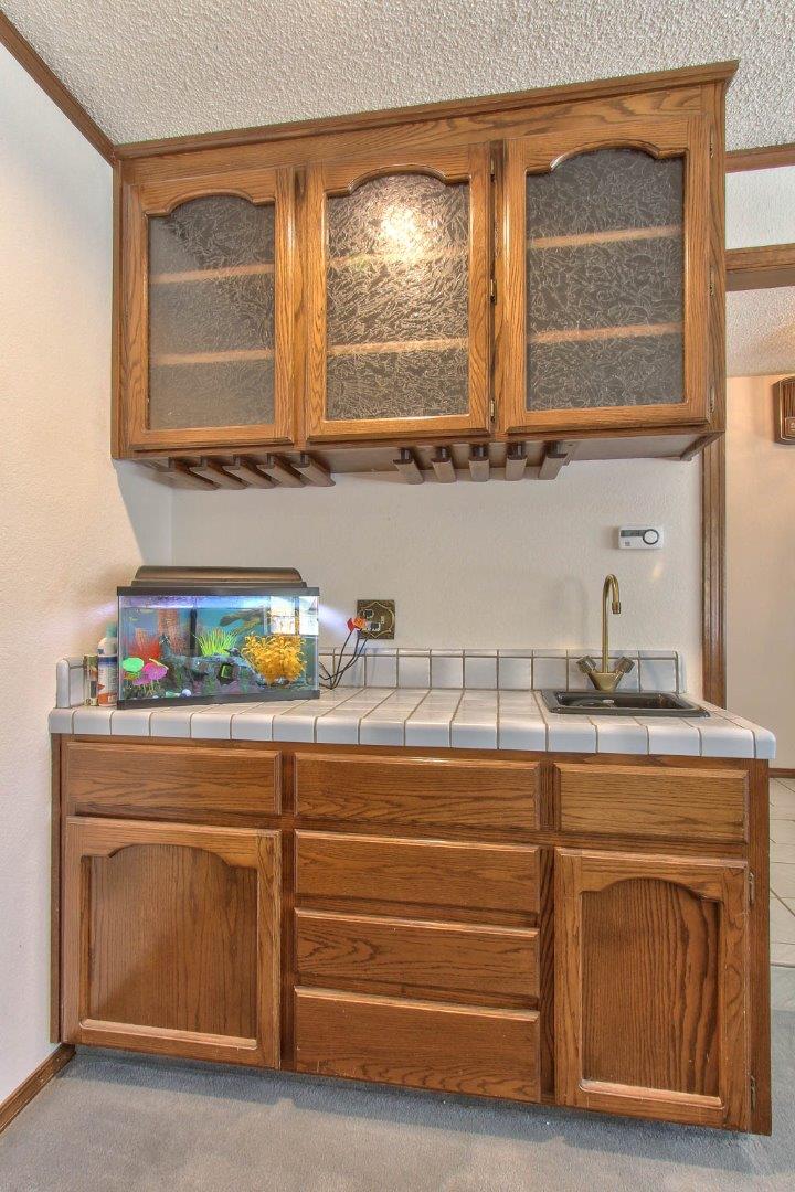 17596 Cross Road Salinas, CA 93907 - Photo 14 of 33 Gallery Image 14