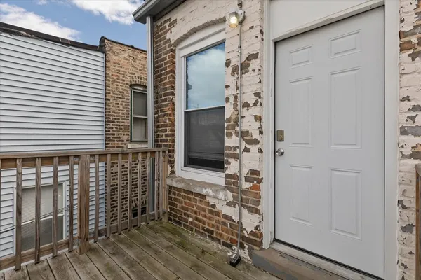 $349,900 | 4844 West Rice Street, Chicago, IL 60651