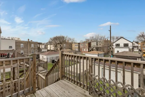 $349,900 | 4844 West Rice Street, Chicago, IL 60651