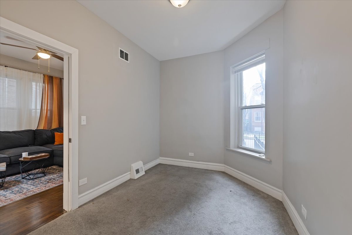 4844 West Rice Street Chicago, IL 60651 - Photo 21 of 33