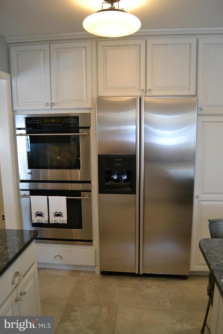 1103 Valewood Road Baltimore, MD 21286 - Photo 7 of 30 Kitchen