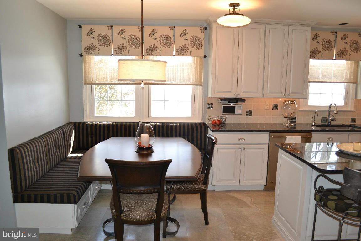 1103 Valewood Road Baltimore, MD 21286 - Photo 8 of 30 Kitchen
