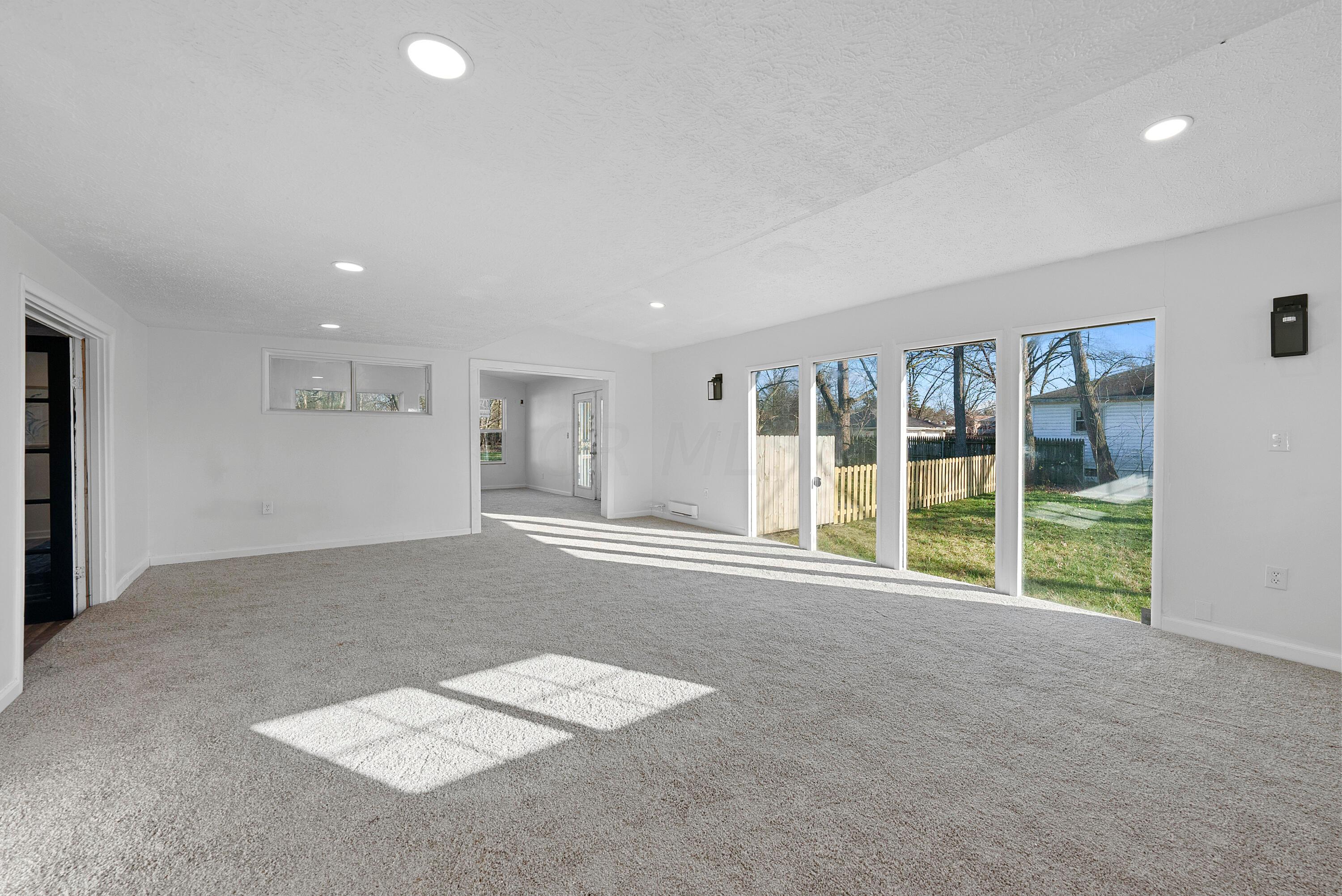 1664 Zettler Road Columbus, OH 43227 - Photo 26 of 46 Family Room