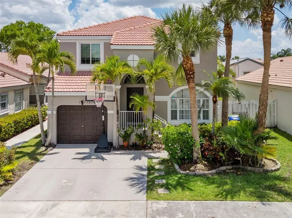 $4,100 | 15760 Northwest 16th Court, Unit 15760, Pembroke Pines, FL 33028