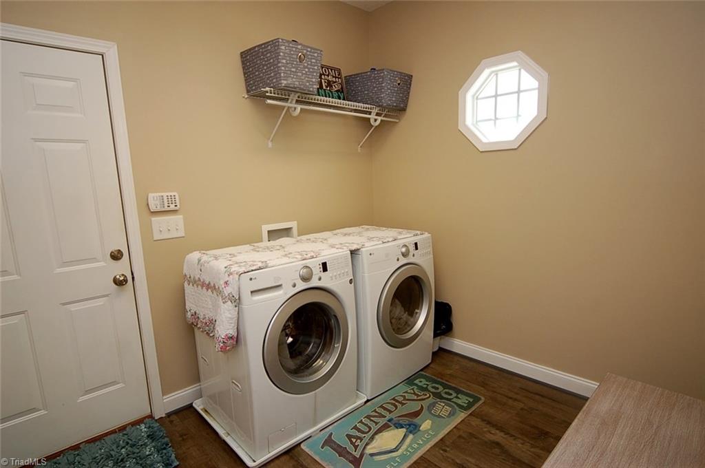 6205 Monnett Road Julian, NC 27283 - Photo 12 of 30 Laundry room