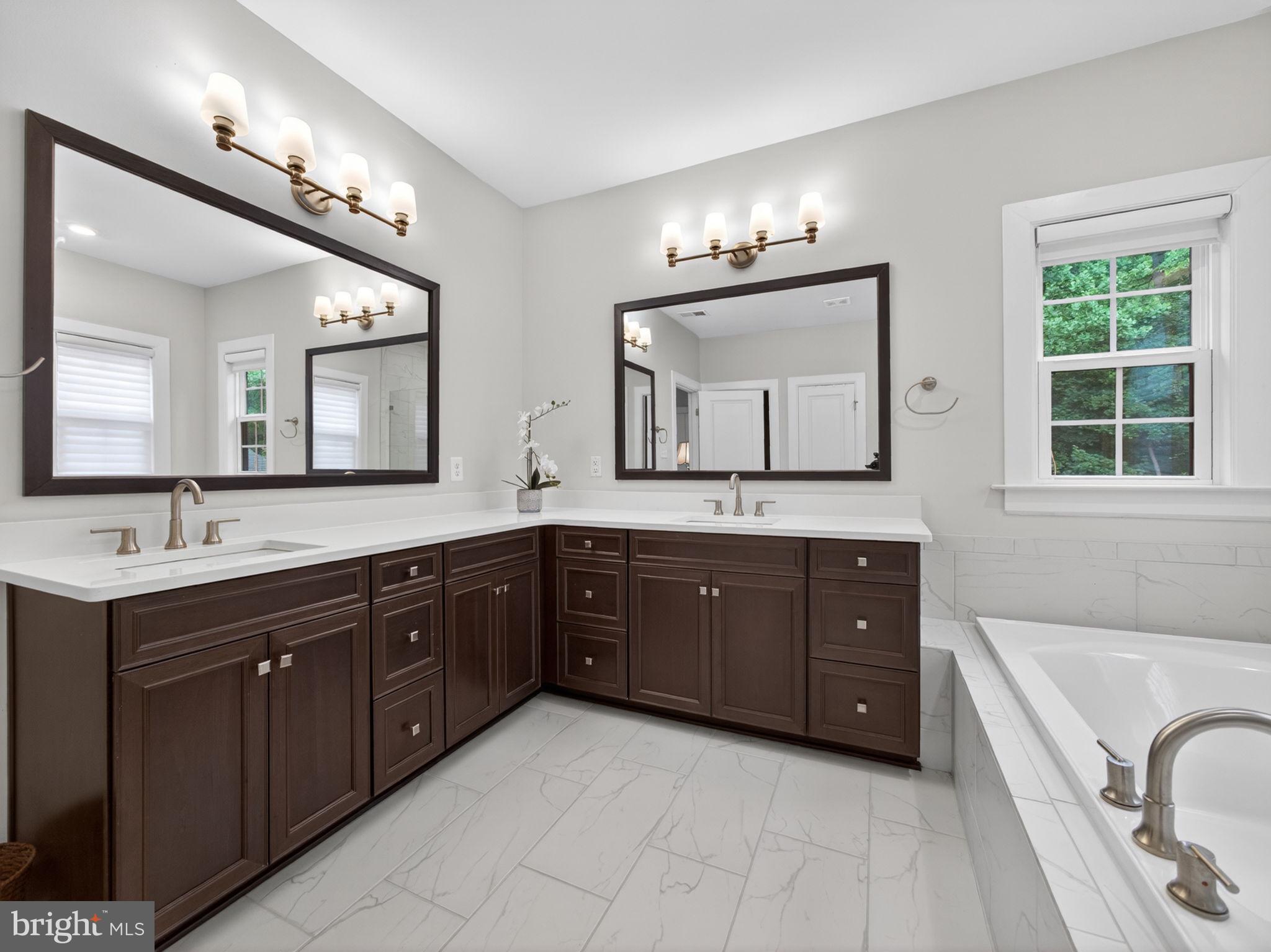 126 Cornell Road Newtown, PA 18940 - Photo 28 of 41 Owner's Bathroom