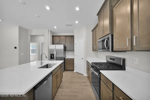 $3,200 | 188 Appalachian Trail, St. Johns, FL 32259