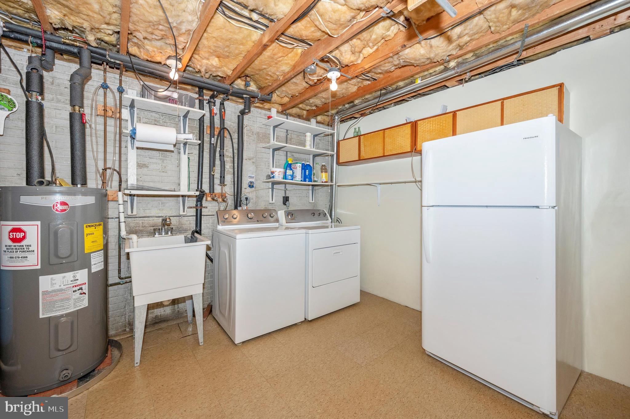 5131 Perry Road Mount Airy, MD 21771 - Photo 38 of 63 Utility and laundry room