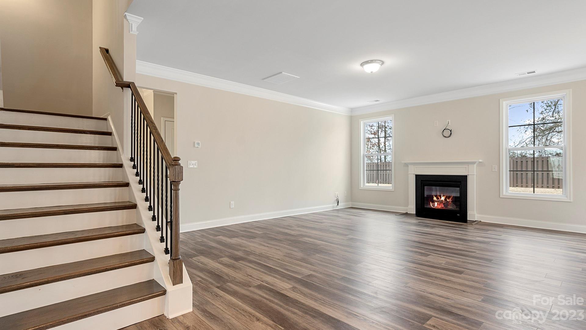 207 Fox Cove Road Hendersonville, NC 28792 - Photo 12 of 32 Gallery Image 12