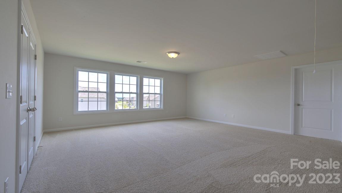 207 Fox Cove Road Hendersonville, NC 28792 - Photo 18 of 32 Gallery Image 18
