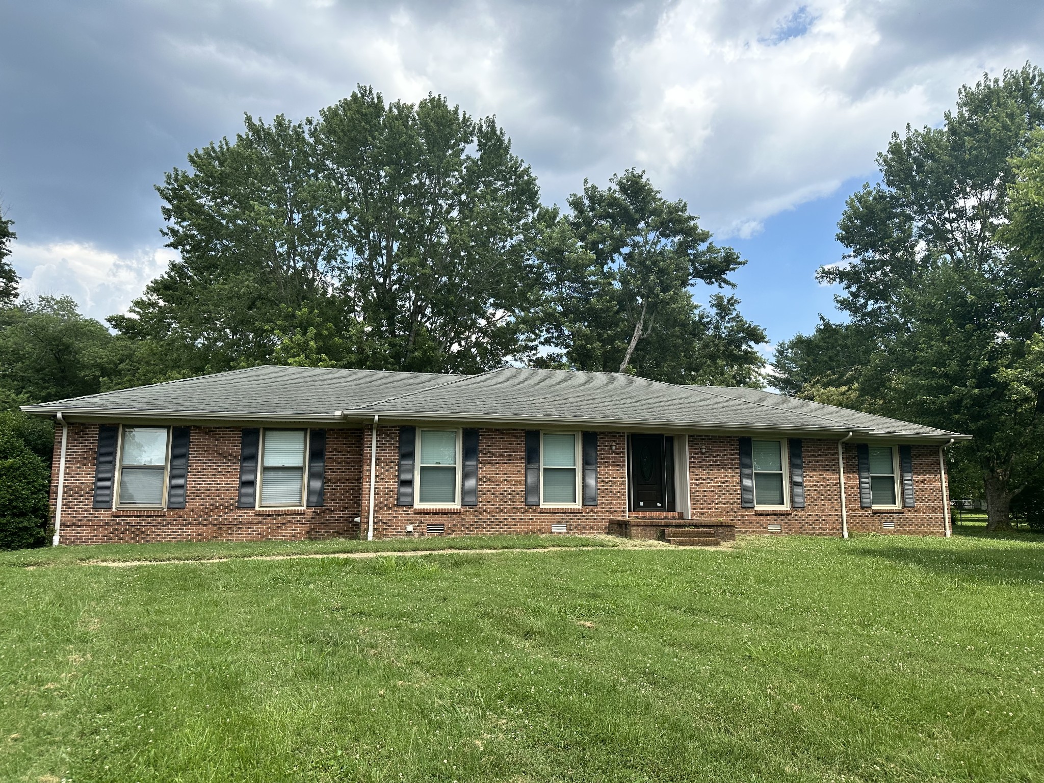 851 Rucker Lane Murfreesboro, TN 37128 - Photo 1 of 20 Gallery Image 1