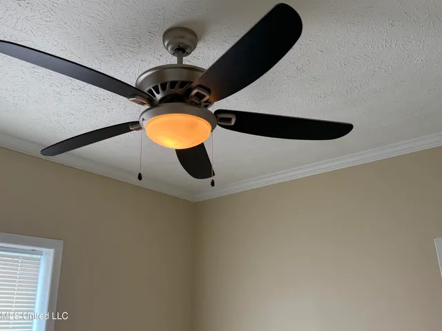 $1,300 | 2000 Magazine Street, Unit A, Ocean Springs, MS 39564