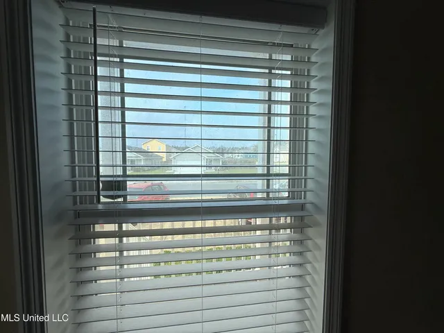 $1,300 | 2000 Magazine Street, Unit A, Ocean Springs, MS 39564