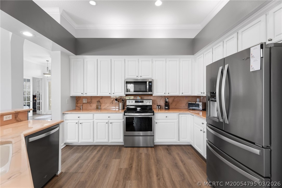 758 Southwest Blue Stem Way Stuart, FL 34997 - Photo 13 of 49 Gallery Image 13