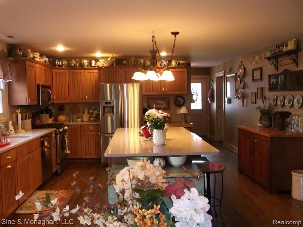 5267 Davis Road St. Clair, MI 48079 - Photo 9 of 55 DSCF0033 (Medium).jpg