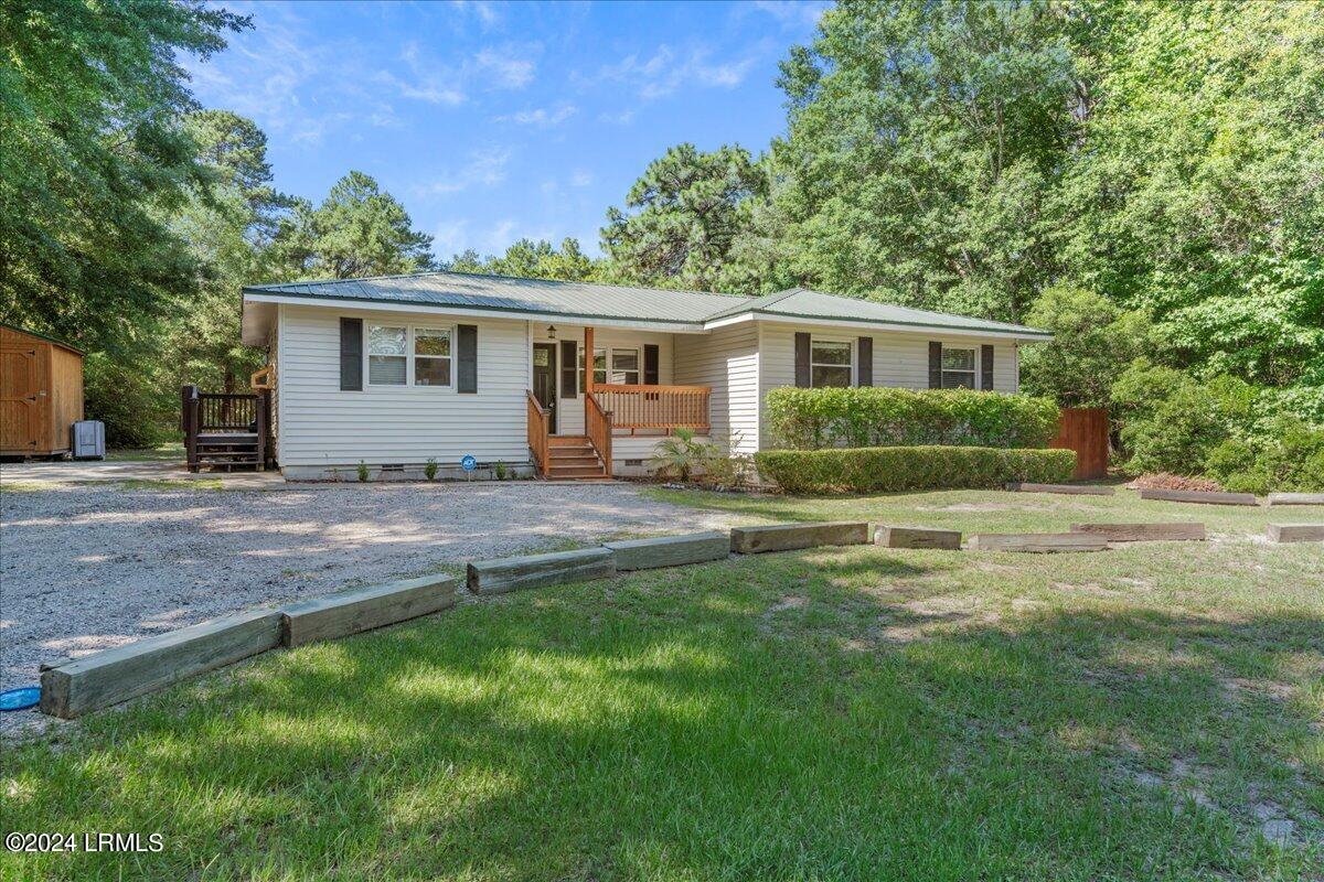 22 Holly Hall Road Beaufort, SC 29907 - Photo 2 of 34 02-Rear of Home