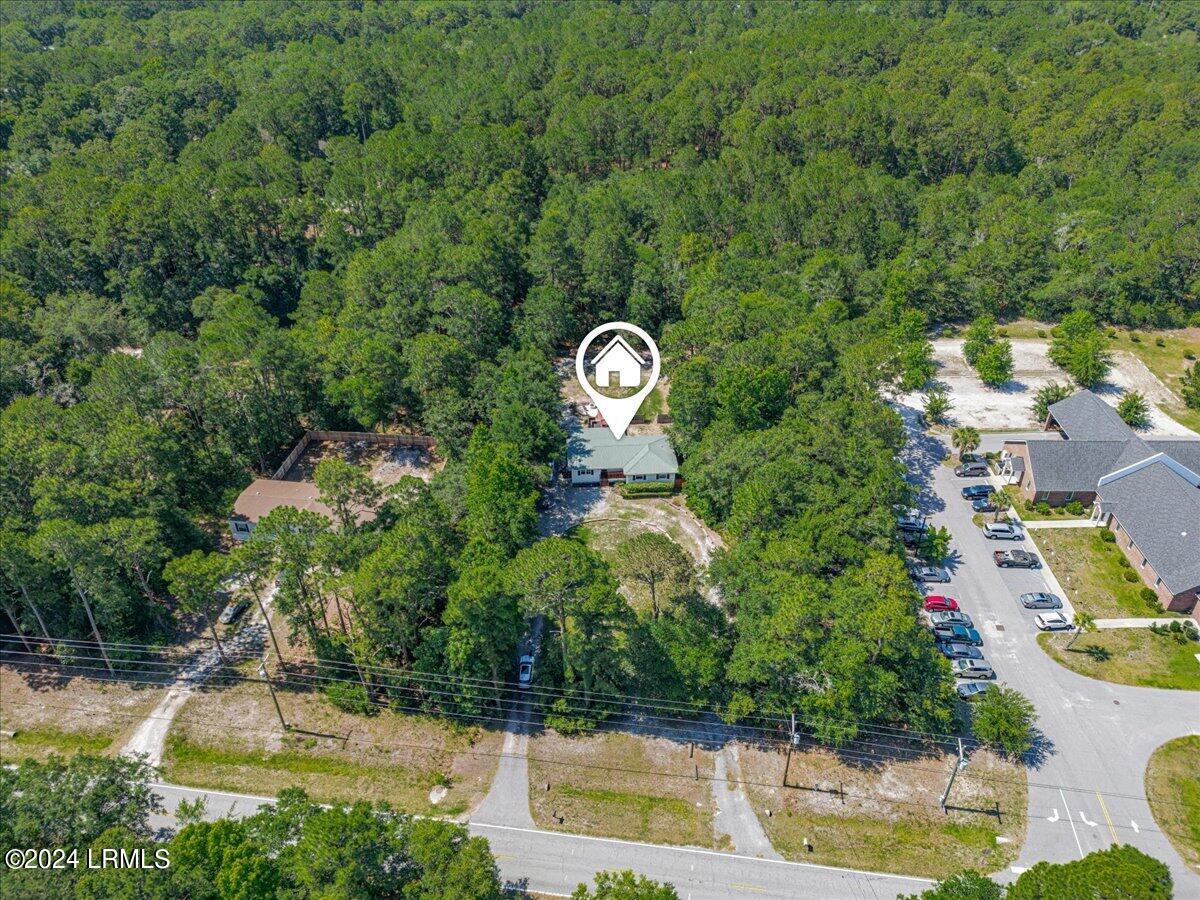 22 Holly Hall Road Beaufort, SC 29907 - Photo 30 of 34 30-Aerial Front (Pin)