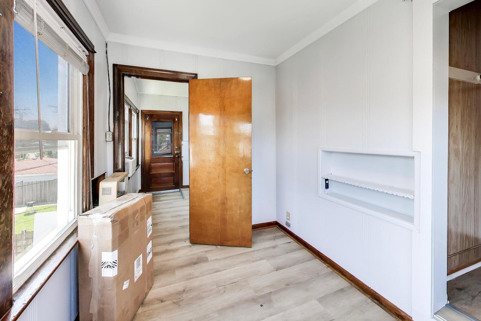 5419 North Monitor Avenue, Unit 2 Chicago, IL 60630 - Photo 15 of 18