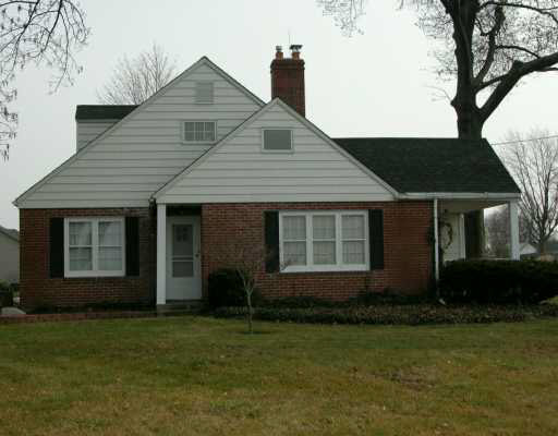 5822 Miami Road South Bend, IN 46614 - Photo 1 of 8