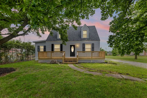 $179,900 | 21 Mills Cart Road, Salem, IL 62881