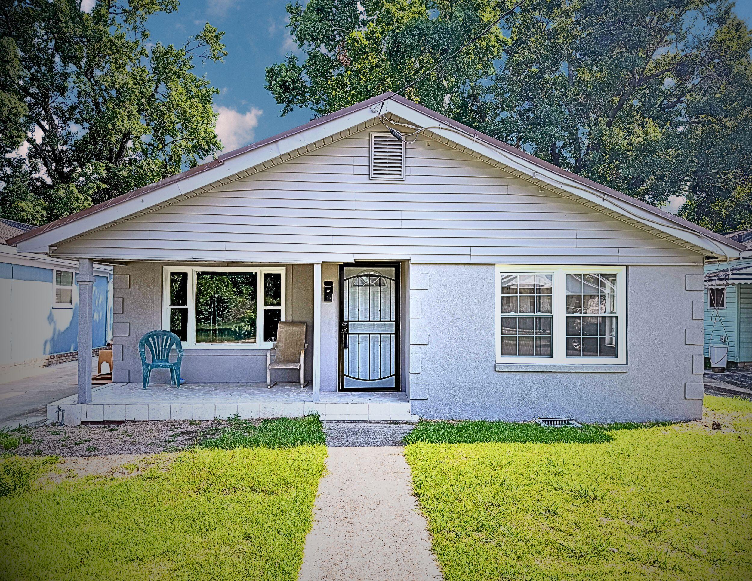 1431 Perry Avenue Augusta, GA 30901 - Photo 1 of 11 1431 Perry Ave