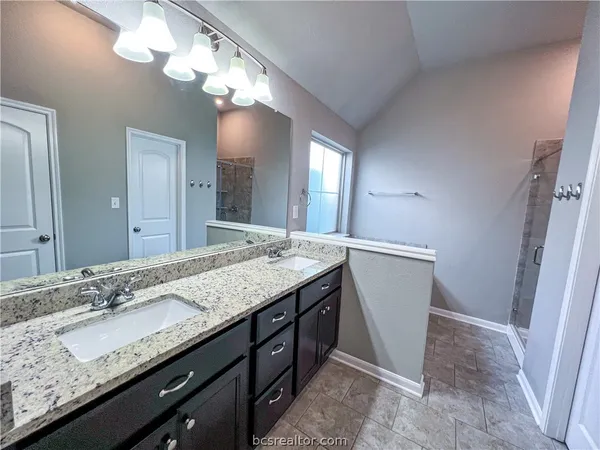 $2,350 | 4009 Alford Street, College Station, TX 77845