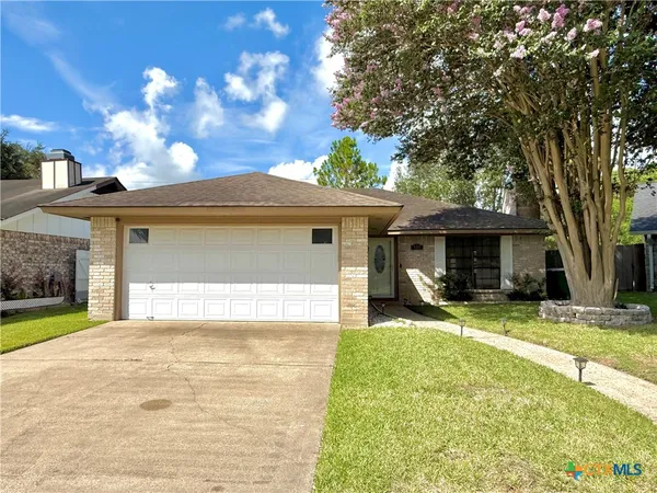 $239,000 | 505 Camelot Drive, Victoria, TX 77901