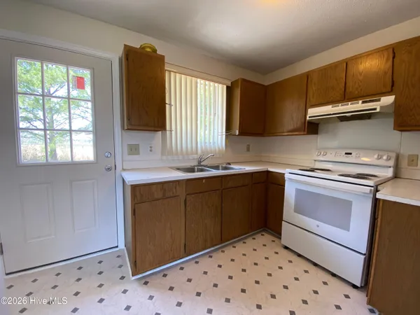 $1,250 | 21 Sugar Run Road, Sunbury, NC 27979