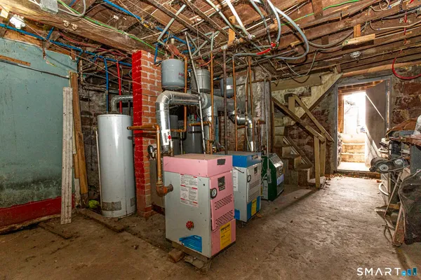 $390,000 | 173 Benton Street, Hartford, CT 06114